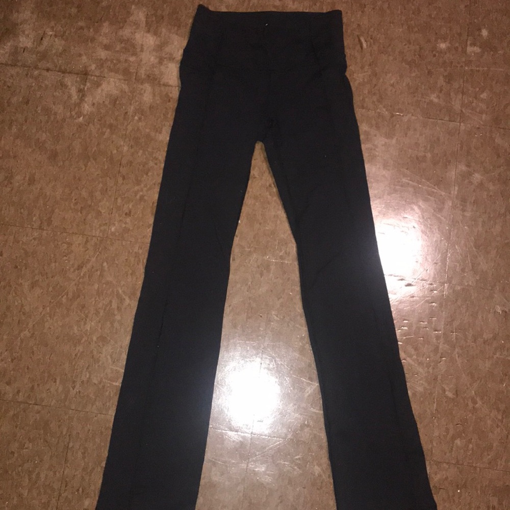 Athleta yoga pants